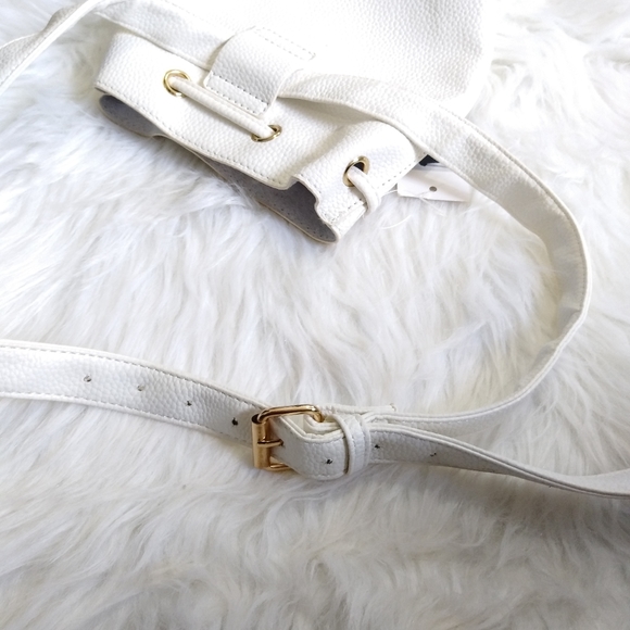 New Bucket Bag/BumBag Purse - Picture 10 of 12